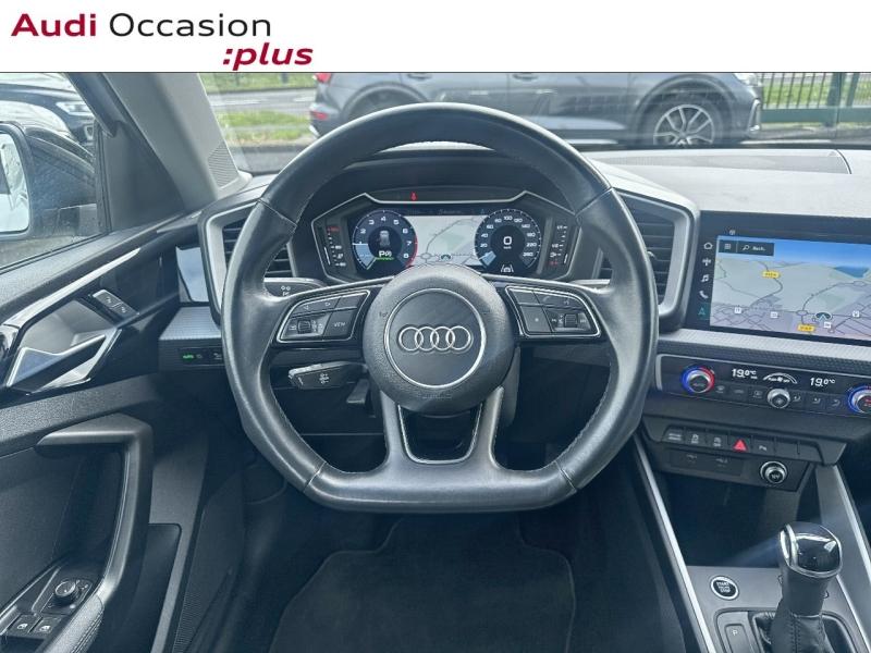 Voitures occasions Audi A1 Sportback Design luxe Saint-Thibault-des-Vignes