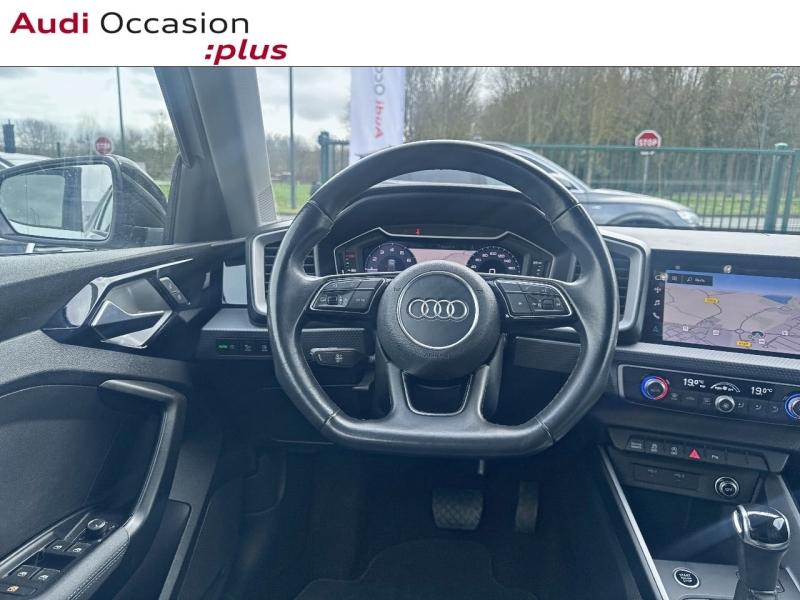 Voitures occasions Audi A1 Sportback Design luxe Saint-Thibault-des-Vignes