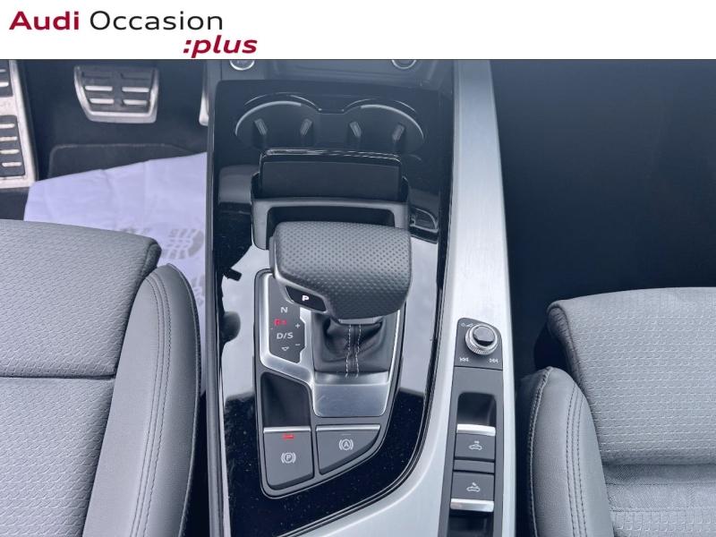 Voitures occasions Audi A5 Cabriolet S line Saint-Thibault-des-Vignes