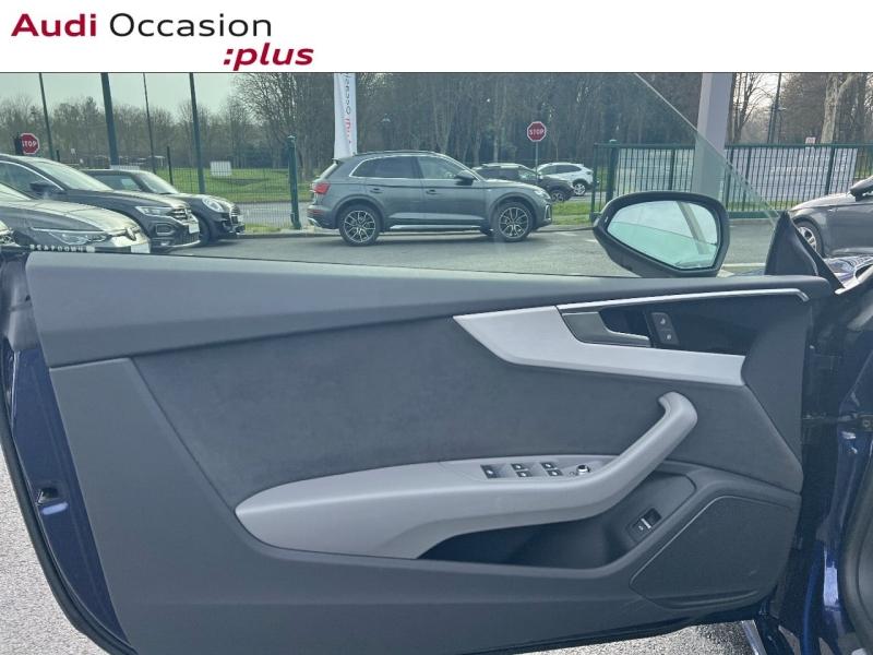 Voitures occasions Audi A5 Cabriolet S line Saint-Thibault-des-Vignes