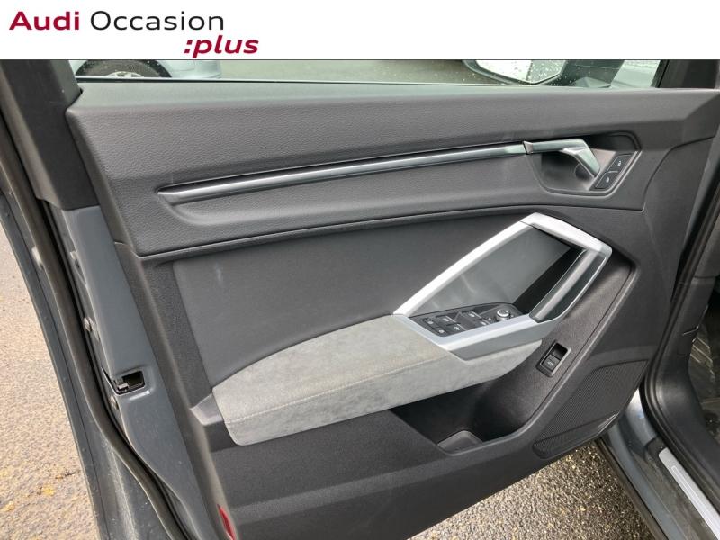 Voitures occasions Audi Q3 Design Luxe Saint-Thibault-des-Vignes