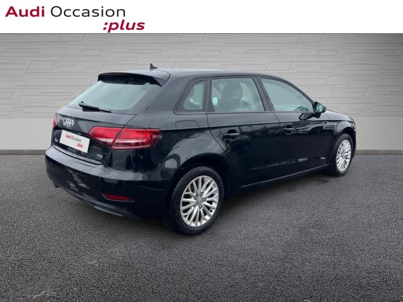 Voitures occasions Audi A3 Sportback Business line Saint-Thibault-des-Vignes