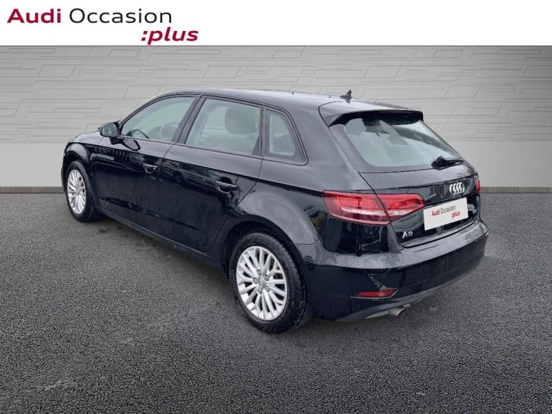 Voitures occasions Audi A3 Sportback Business line Saint-Thibault-des-Vignes