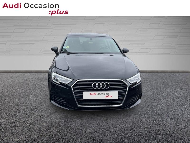 Voitures occasions Audi A3 Sportback Business line Saint-Thibault-des-Vignes
