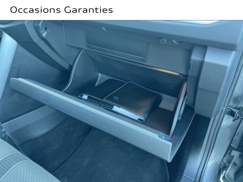 Voitures occasions VOLKSWAGEN T-ROC Style Saint-Thibault-des-Vignes