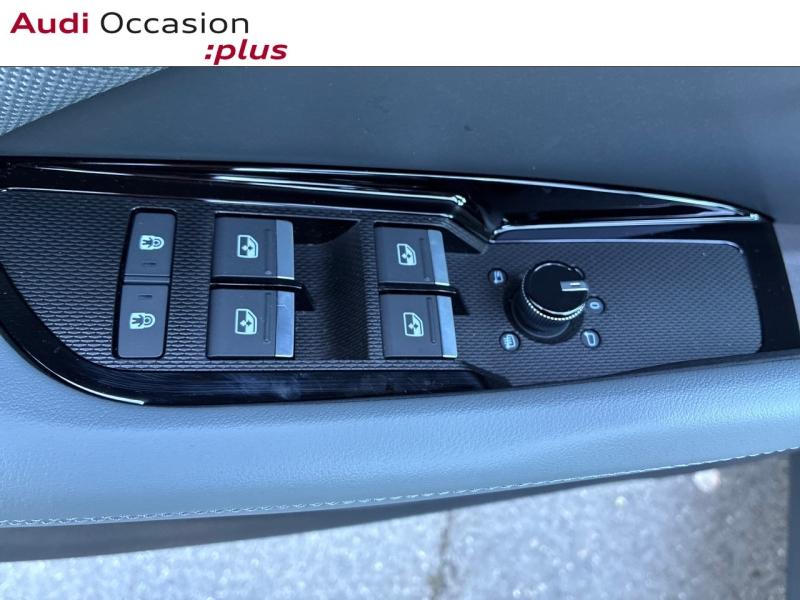 Voitures occasions Audi Q3 S line Saint-Thibault-des-Vignes