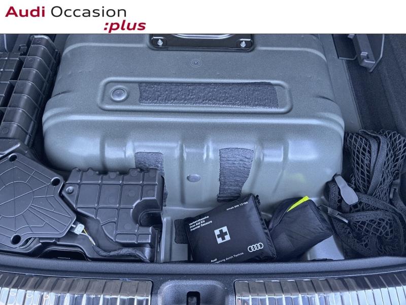 Voitures occasions Audi Q3 S line Saint-Thibault-des-Vignes