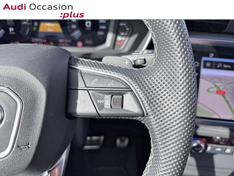 Voitures occasions Audi Q3 S line Saint-Thibault-des-Vignes