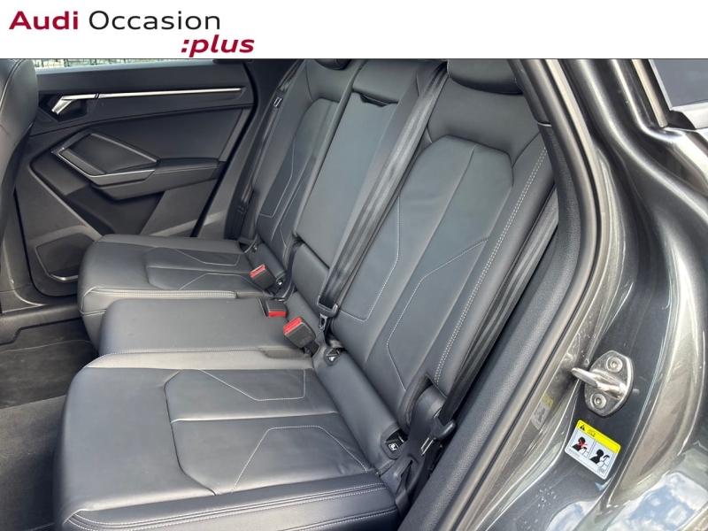 Voitures occasions Audi Q3 S line Saint-Thibault-des-Vignes