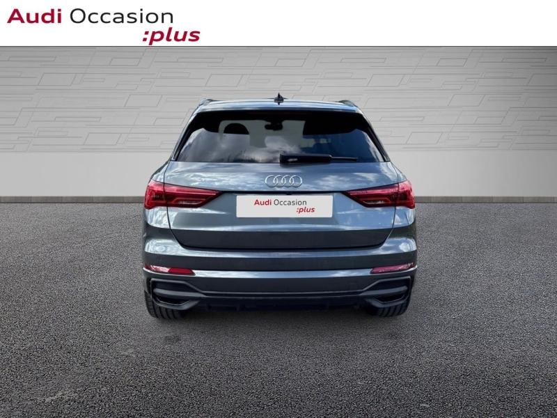 Voitures occasions Audi Q3 S line Saint-Thibault-des-Vignes