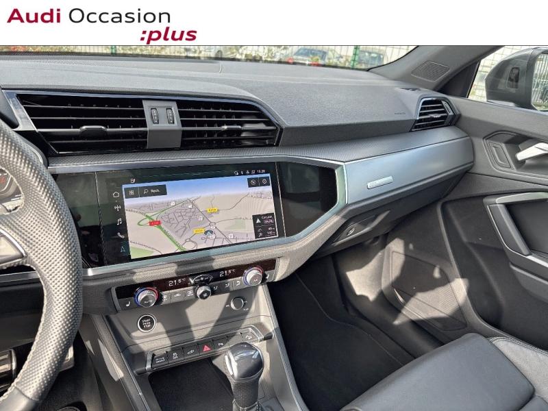 Voitures occasions Audi Q3 S line Saint-Thibault-des-Vignes