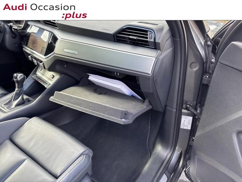Voitures occasions Audi Q3 S line Saint-Thibault-des-Vignes