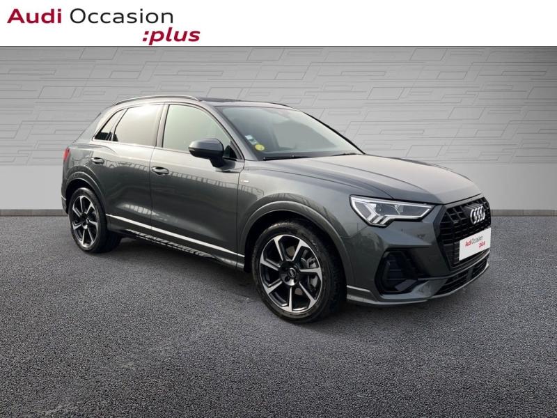 Voitures occasions Audi Q3 S line Saint-Thibault-des-Vignes
