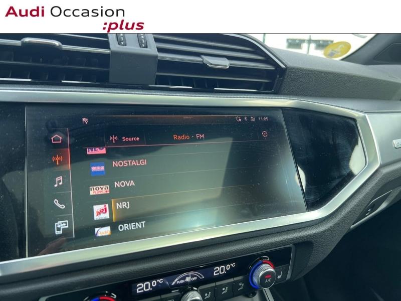 Voitures occasions Audi Q3 S line Saint-Thibault-des-Vignes