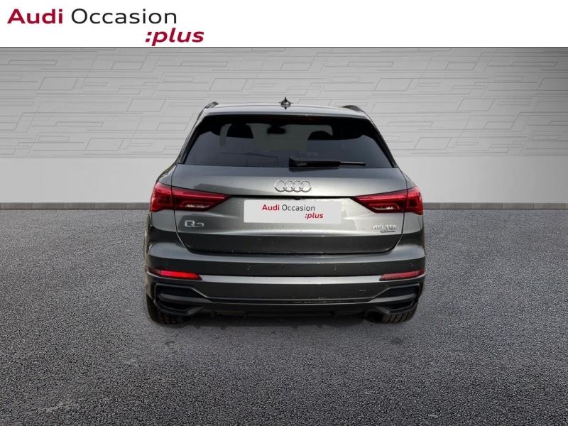 Voitures occasions Audi Q3 S line Saint-Thibault-des-Vignes