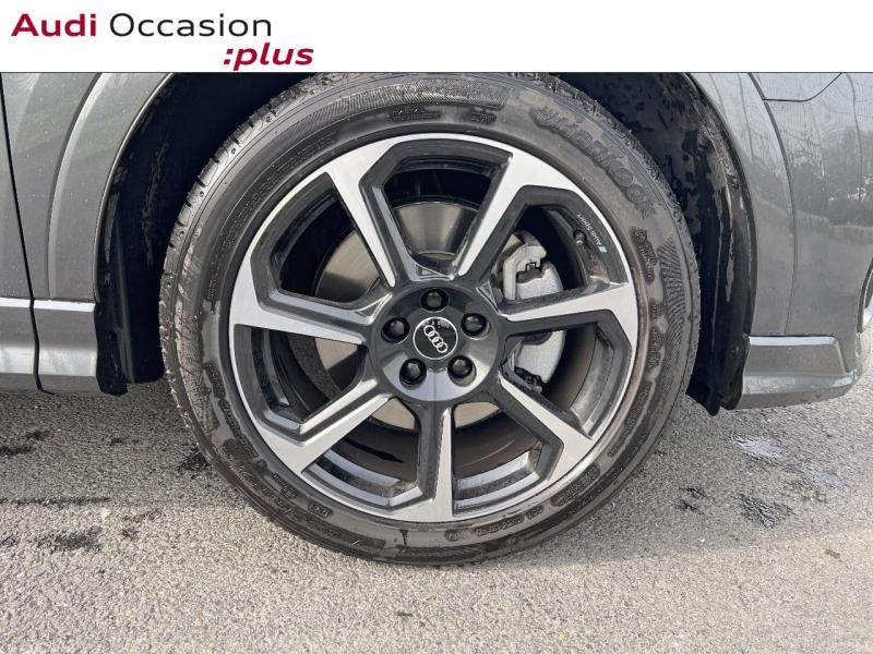 Voitures occasions Audi Q3 S line Saint-Thibault-des-Vignes