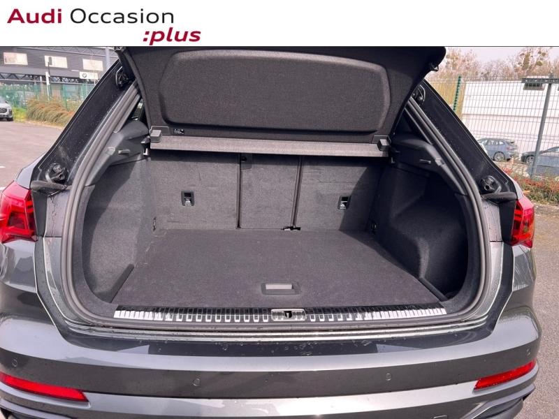 Voitures occasions Audi Q3 S line Saint-Thibault-des-Vignes