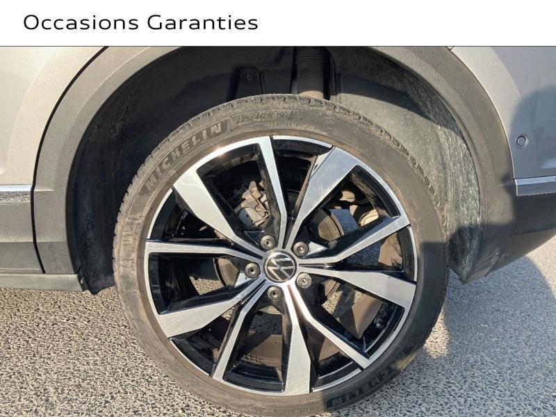 Voitures occasions VOLKSWAGEN T-ROC Style Exclusive Saint-Thibault-des-Vignes