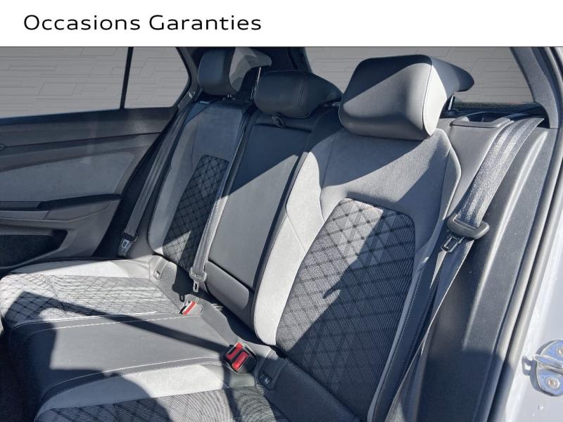 Voitures occasions VOLKSWAGEN GOLF R-Line Saint-Thibault-des-Vignes