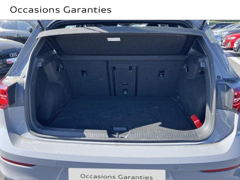 Voitures occasions VOLKSWAGEN GOLF R-Line Saint-Thibault-des-Vignes