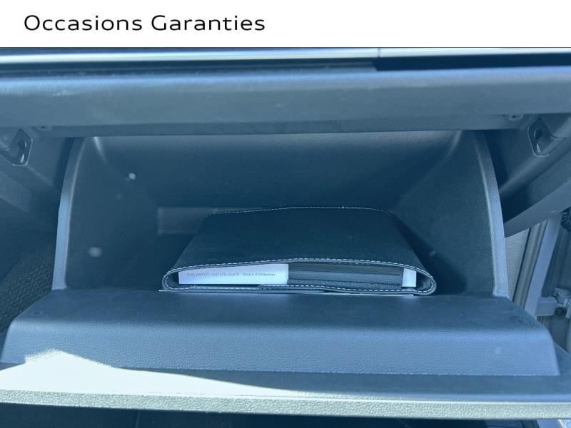 Voitures occasions VOLKSWAGEN GOLF R-Line Saint-Thibault-des-Vignes