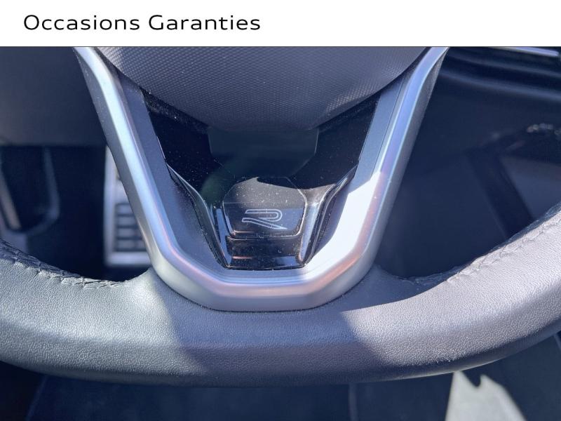 Voitures occasions VOLKSWAGEN GOLF R-Line Saint-Thibault-des-Vignes