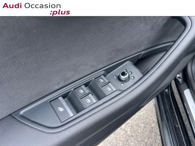 Voitures occasions Audi A5 Cabriolet S line Saint-Thibault-des-Vignes