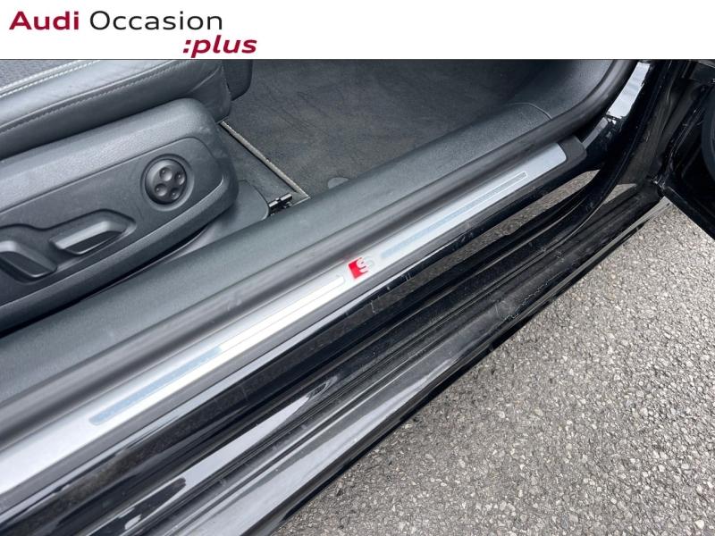 Voitures occasions Audi A5 Cabriolet S line Saint-Thibault-des-Vignes