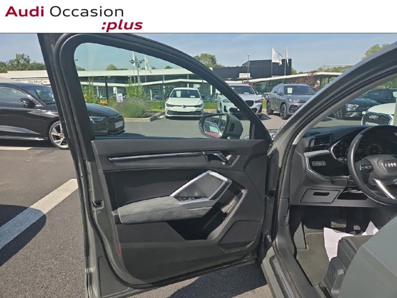 Voitures occasions Audi Q3 Design Luxe Saint-Thibault-des-Vignes