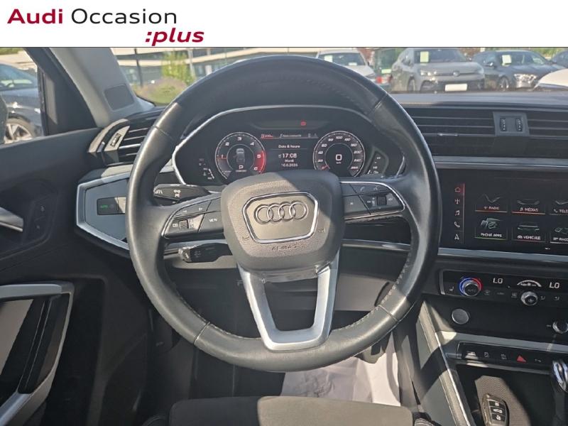 Voitures occasions Audi Q3 Design Luxe Saint-Thibault-des-Vignes