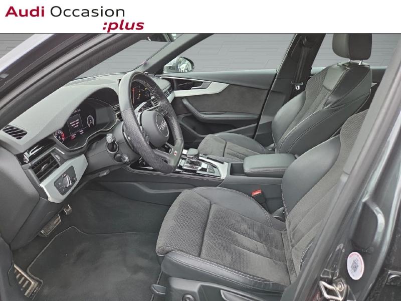 Voitures occasions Audi A4 S line Saint-Thibault-des-Vignes