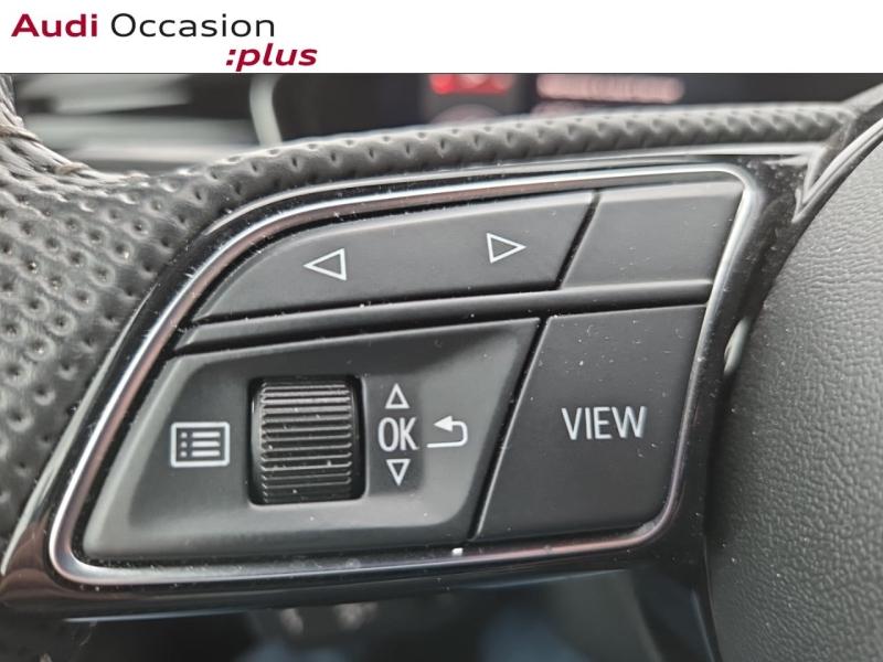 Voitures occasions Audi A4 S line Saint-Thibault-des-Vignes