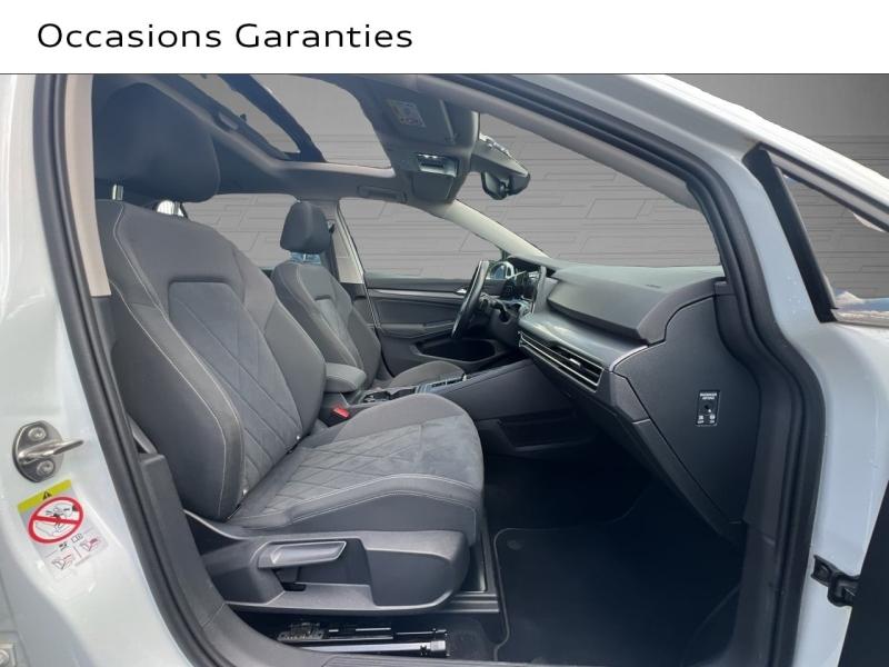Voitures occasions VOLKSWAGEN GOLF Style 1st Saint-Thibault-des-Vignes