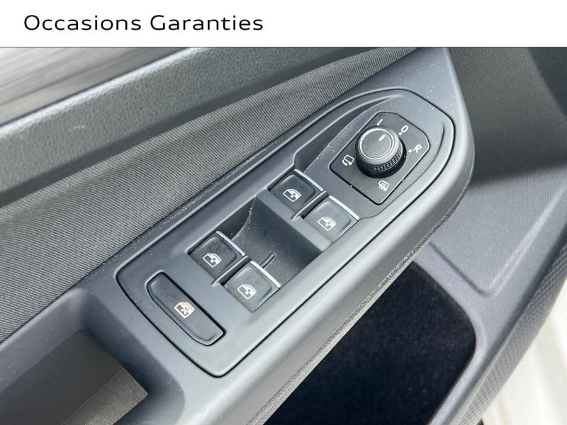 Voitures occasions VOLKSWAGEN GOLF Style 1st Saint-Thibault-des-Vignes