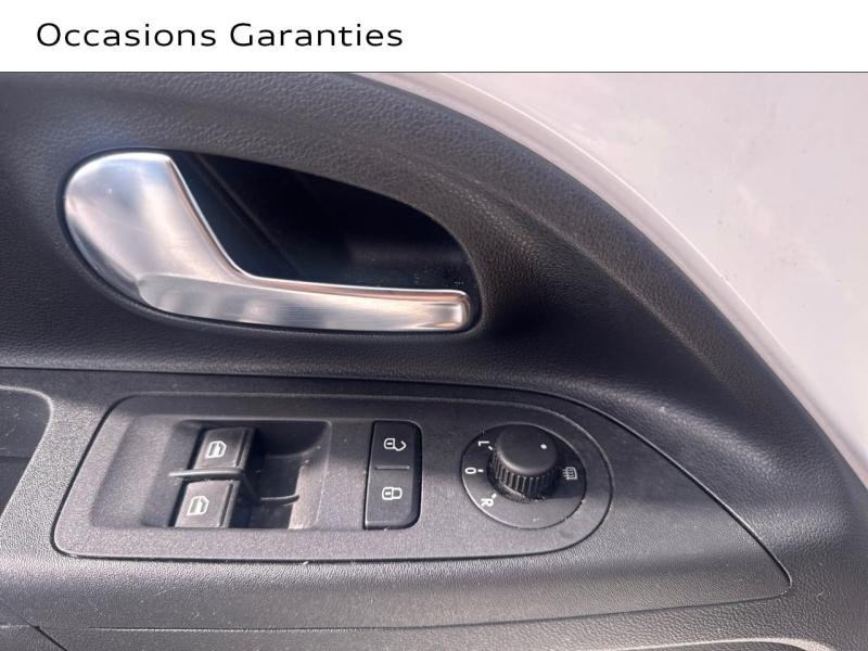 Voitures occasions VOLKSWAGEN up! High up! Saint-Thibault-des-Vignes