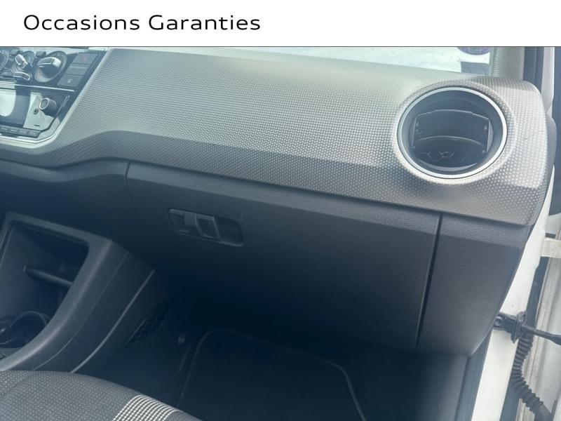 Voitures occasions VOLKSWAGEN up! High up! Saint-Thibault-des-Vignes