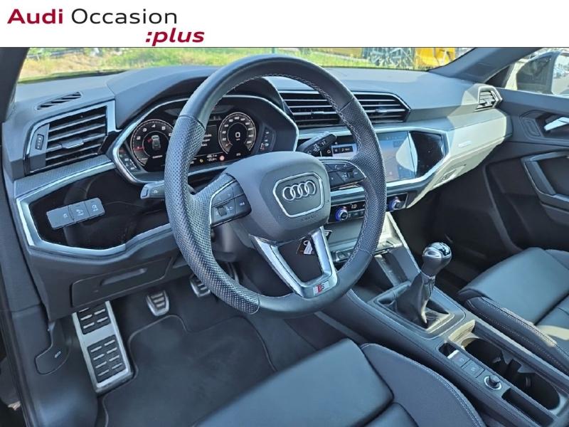 Voitures occasions Audi Q3 S line Saint-Thibault-des-Vignes