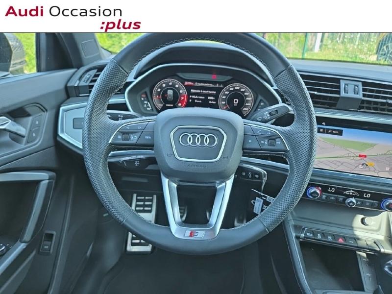 Voitures occasions Audi Q3 S line Saint-Thibault-des-Vignes