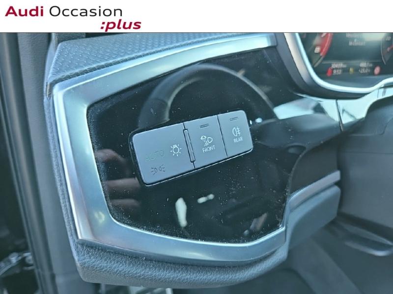 Voitures occasions Audi Q3 S line Saint-Thibault-des-Vignes