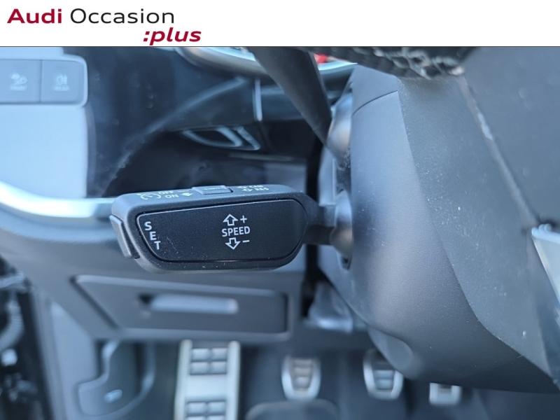 Voitures occasions Audi Q3 S line Saint-Thibault-des-Vignes