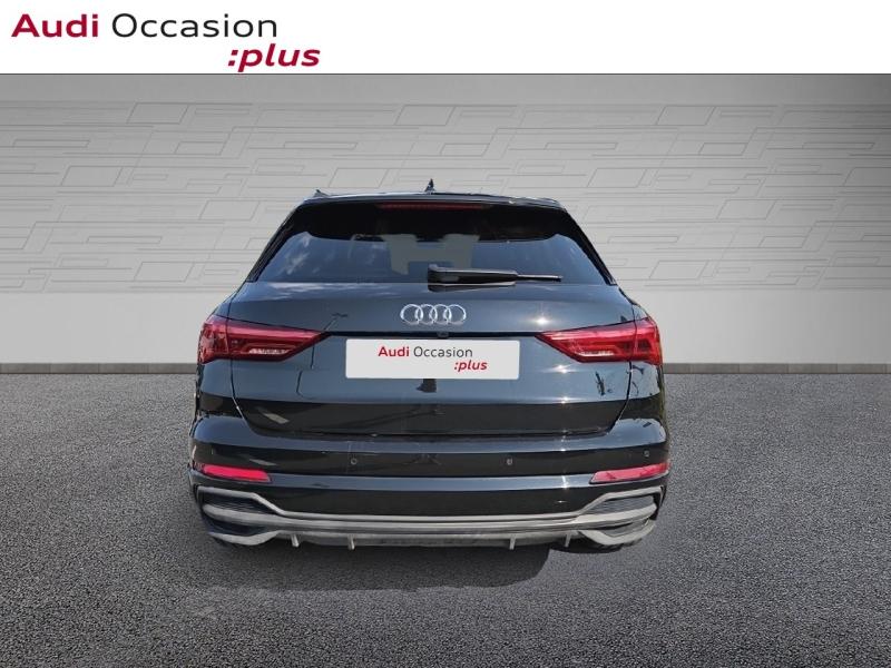 Voitures occasions Audi Q3 S line Saint-Thibault-des-Vignes