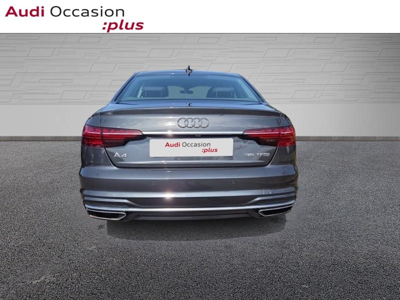 Voitures occasions Audi A4 Business line Saint-Thibault-des-Vignes