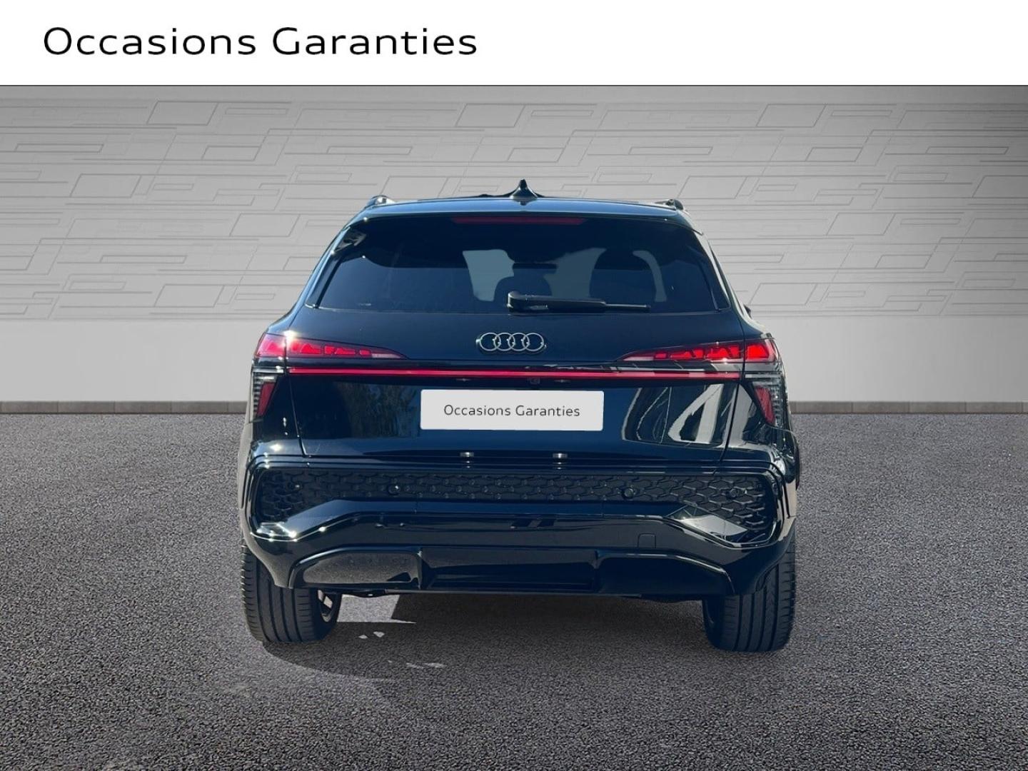 Voitures occasions Audi Q3 S line Saint-Thibault-des-Vignes