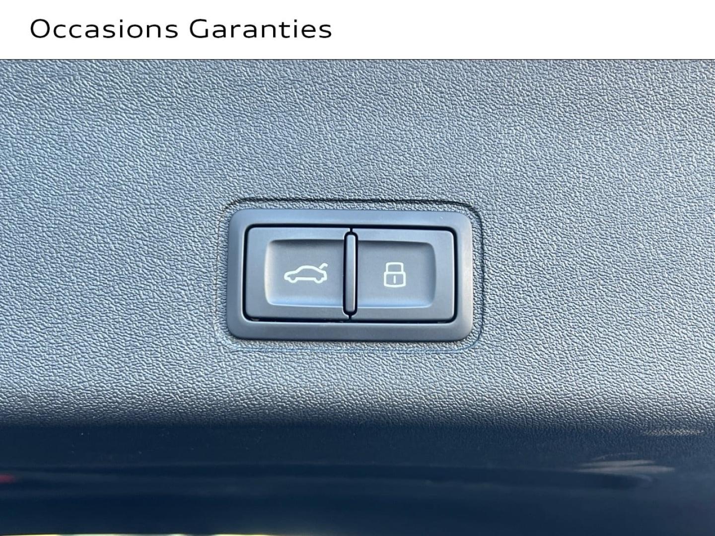 Voitures occasions Audi Q3 S line Saint-Thibault-des-Vignes