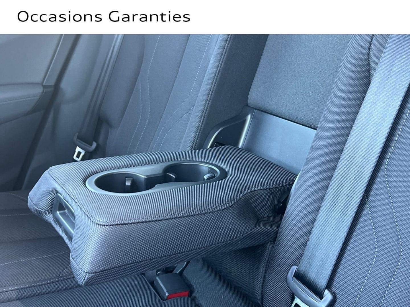 Voitures occasions Audi Q3 S line Saint-Thibault-des-Vignes