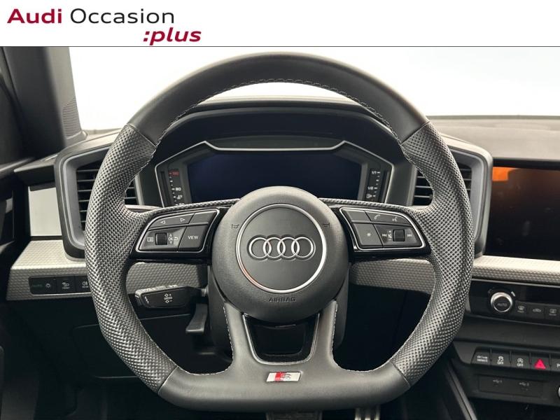 Voitures occasions Audi A1 Sportback S line plus Saint-Thibault-des-Vignes