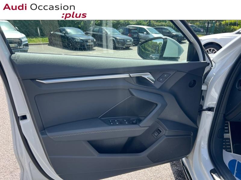 Voitures occasions Audi A3 Sportback S line Saint-Thibault-des-Vignes