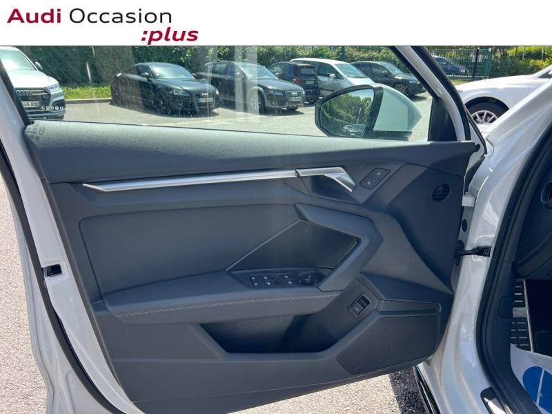Voitures occasions Audi A3 Sportback S line Saint-Thibault-des-Vignes