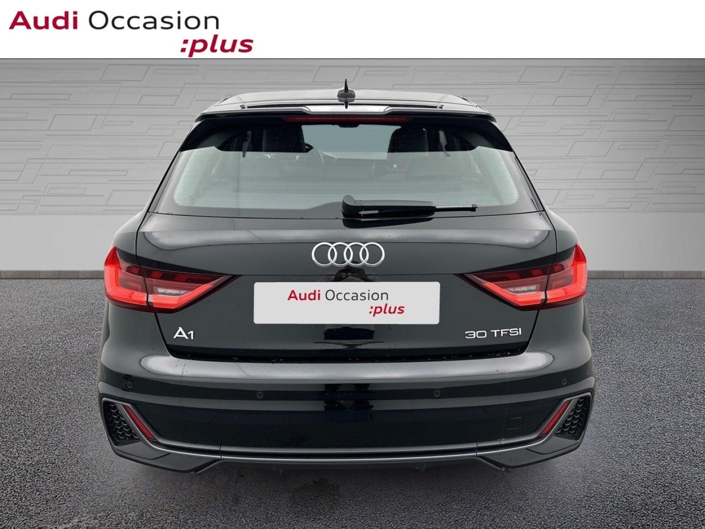 Voitures occasions Audi A1 Sportback S line Saint-Thibault-des-Vignes