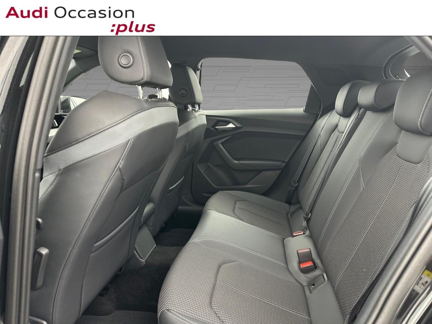 Voitures occasions Audi A1 Sportback S line Saint-Thibault-des-Vignes
